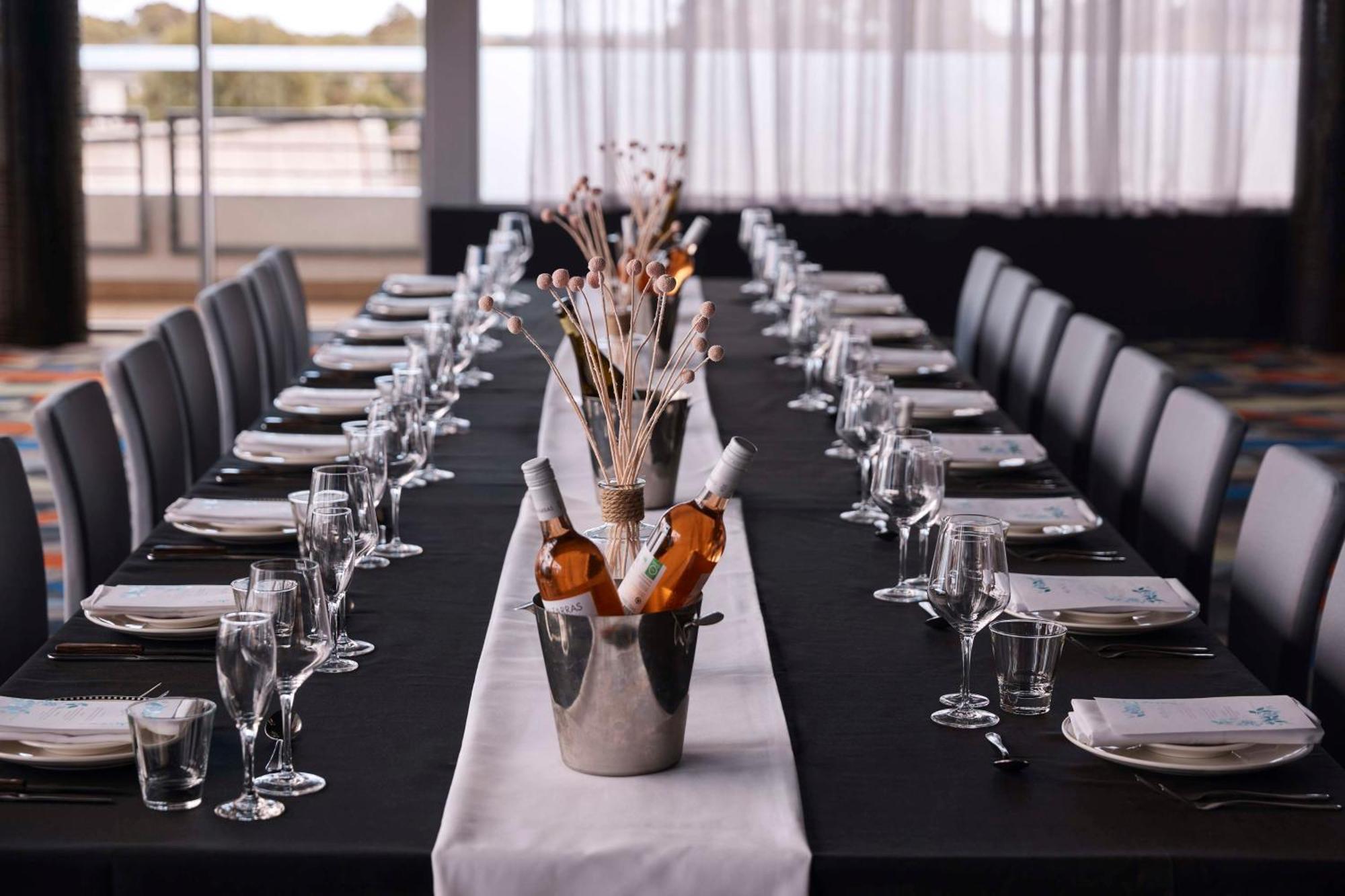 Hotel Atura Dandenong Doveton Exterior foto